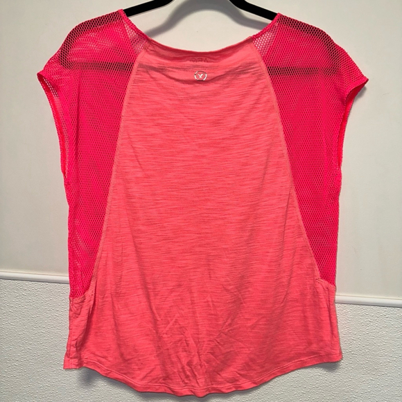 Women's American Eagle Outfitters Shirt, Neon Pink, Size M AEO Athletic Mesh - Picture 10 of 11